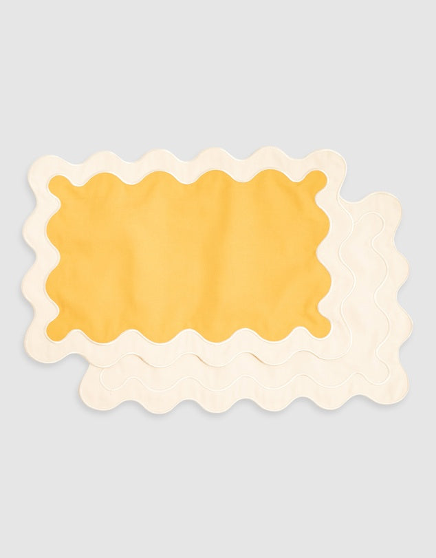 Linen Table Placemet Set with Embroidered Scalloped Edges-2