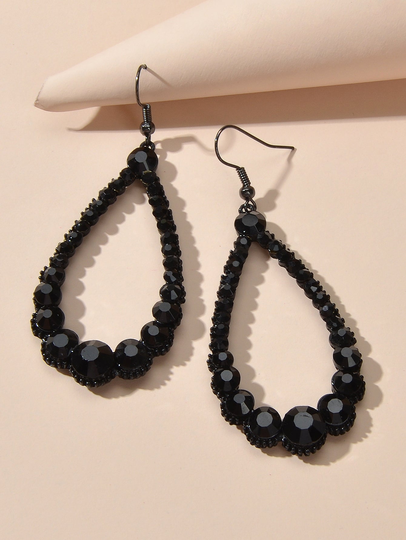 AU Local Black Water Drop Dangle Earrings Halloween Eardrop Jewelry Accessories-2