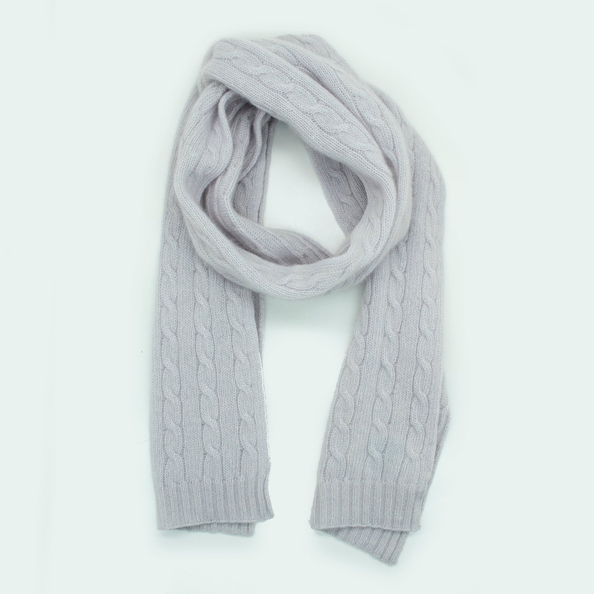 CASHMERE SCARF IN CABLES DESIGN-2