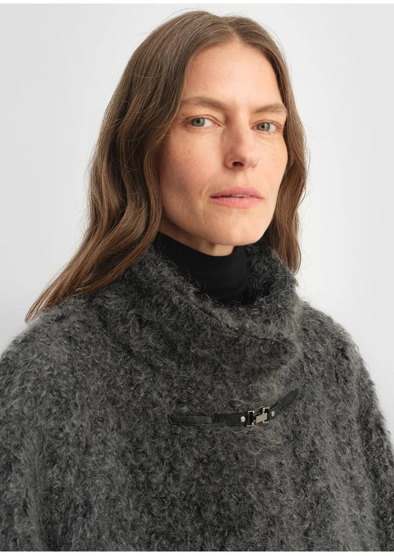 "Parisian Affair"Circle Long Fur Toggle Coat for Women-2