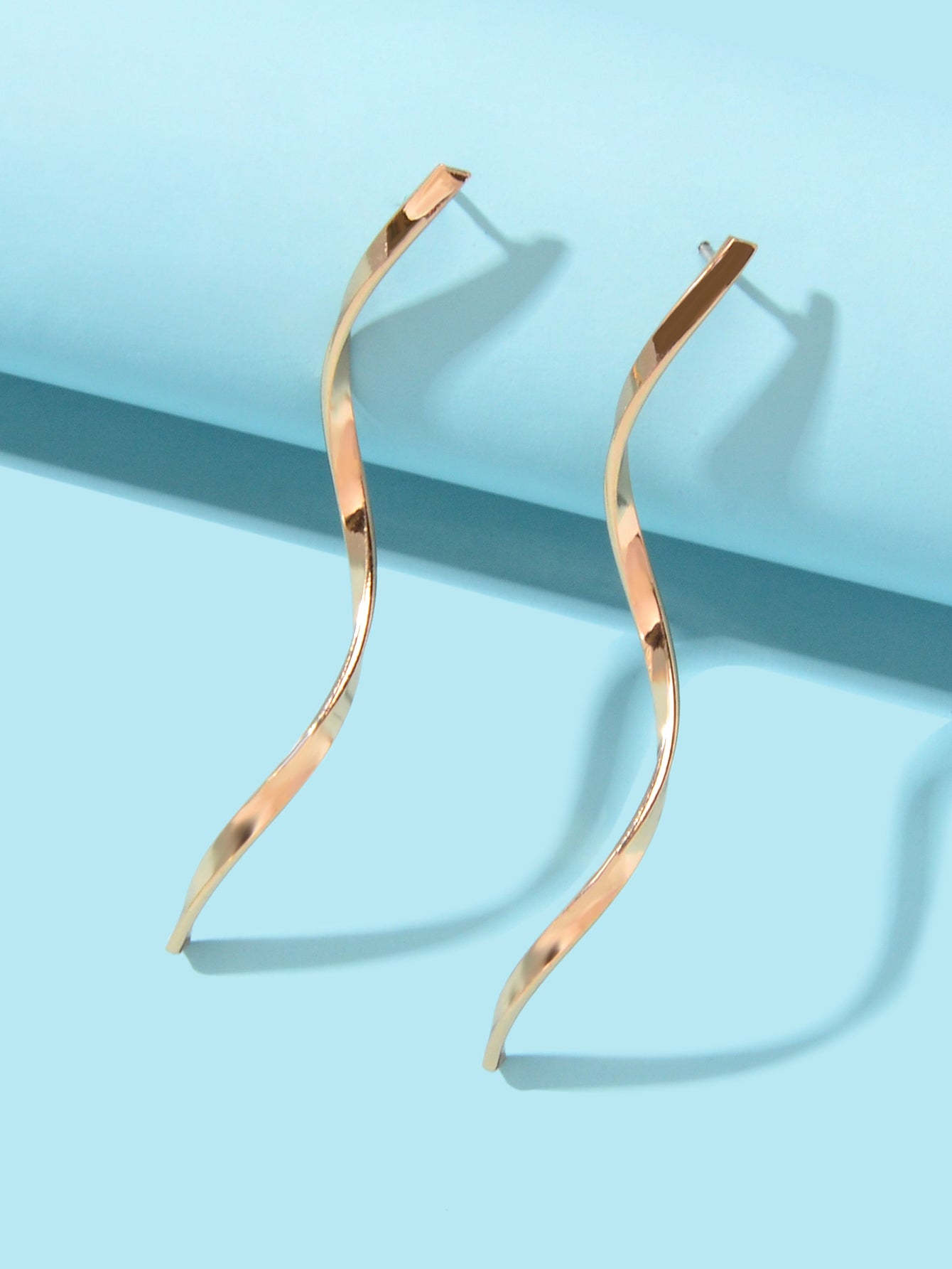 Gold Silver S Curve Geometric Stud Earrings Minimalist Fashion Accessories Gift-1