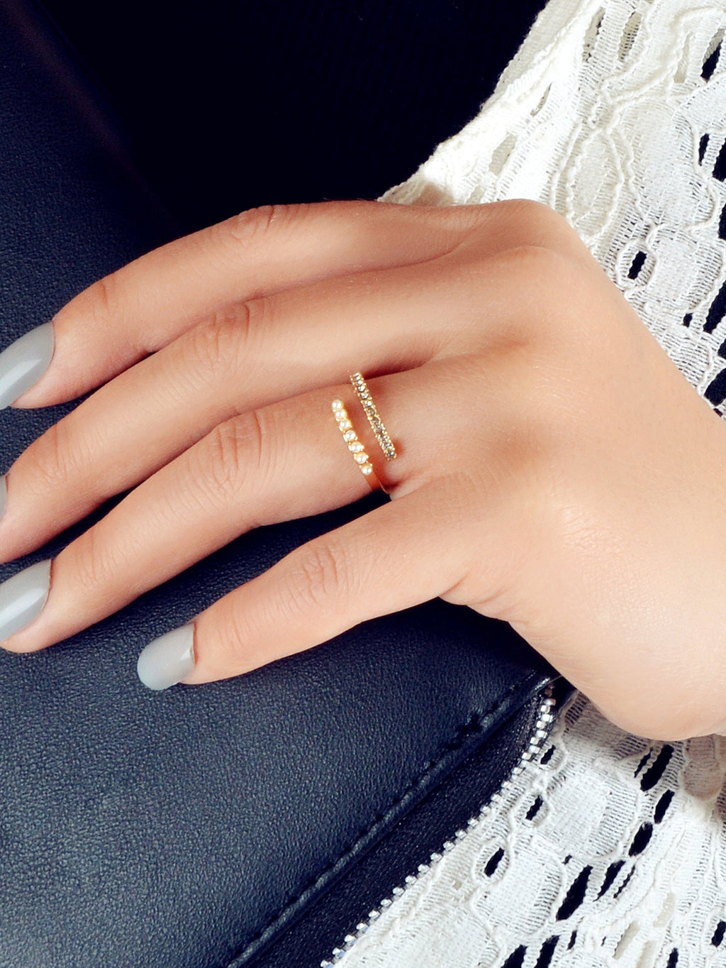 Anniversary Wedding Jewelry Band Women Rhinestone Pearl Gold Finger Circle Ring-1