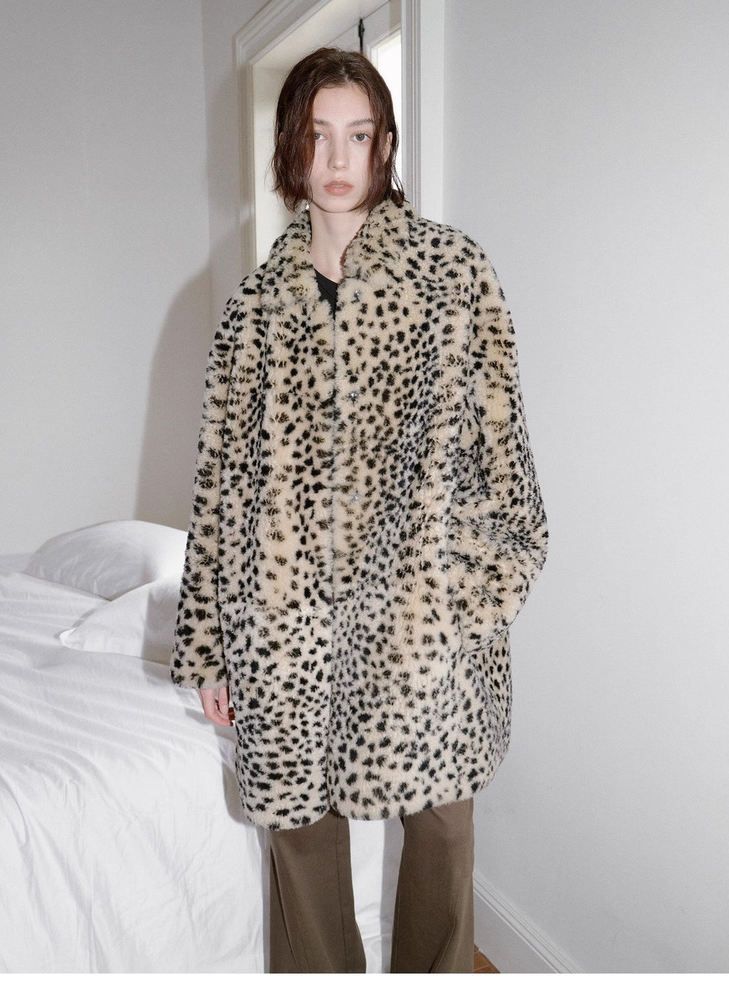 "Leopard print sniper" imported merino sheepskin fashionable off-shoulder slim mid-length fur coat-4