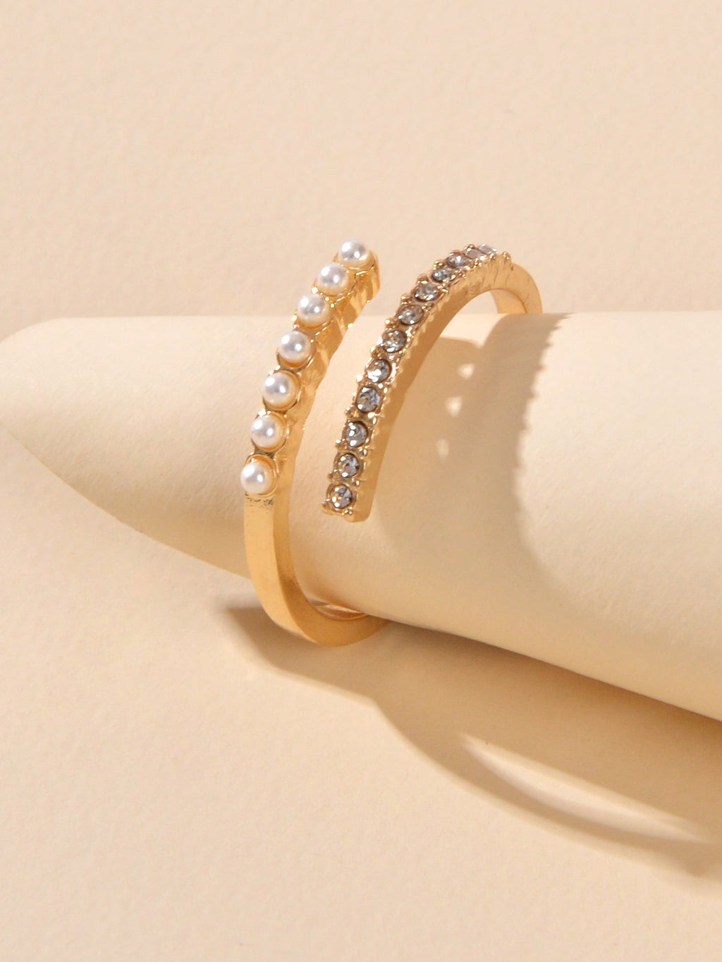 Anniversary Wedding Jewelry Band Women Rhinestone Pearl Gold Finger Circle Ring-4