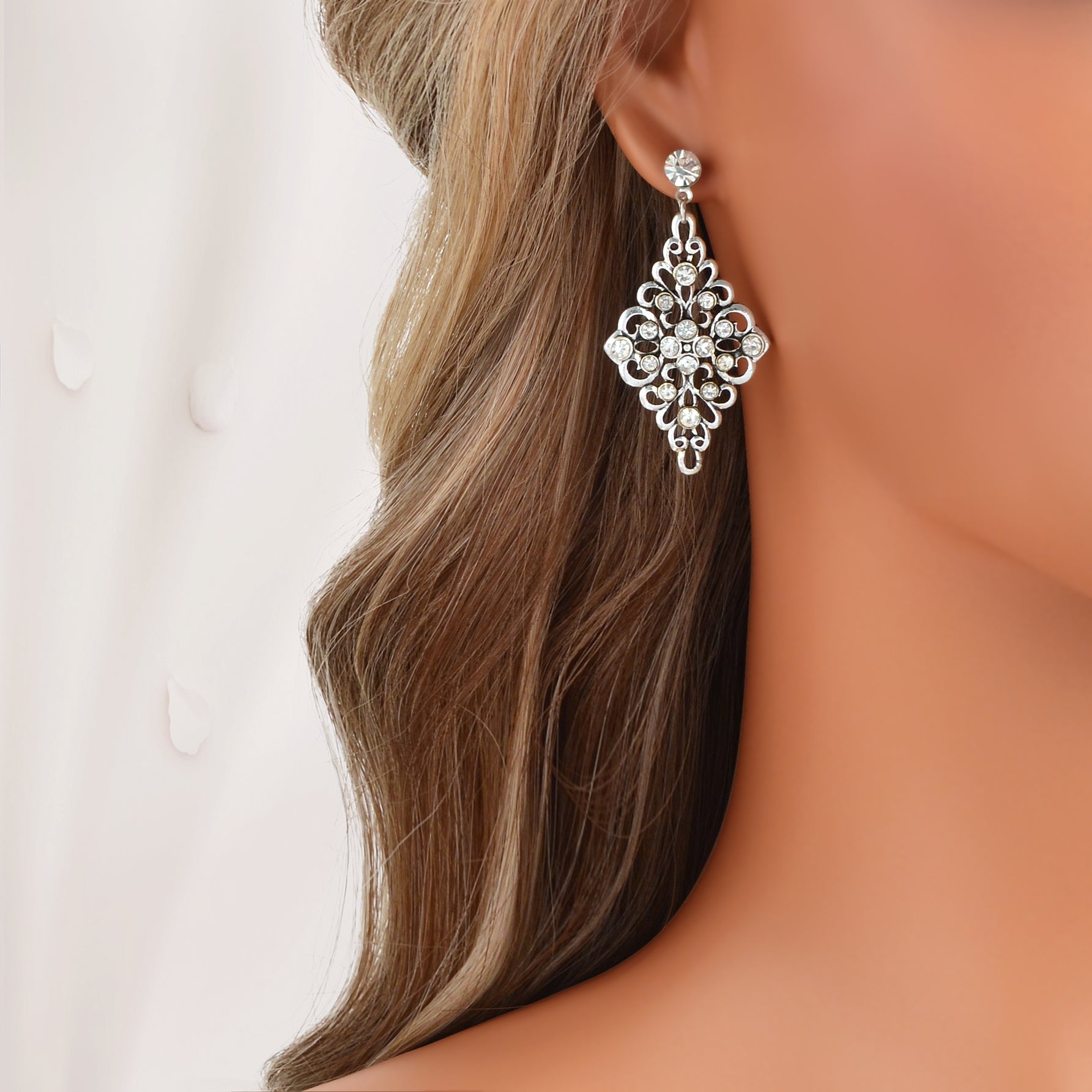 Vintage Rhinestone Decor Antique Silver Hollow Geometric Rhombus Dangle Earrings-0