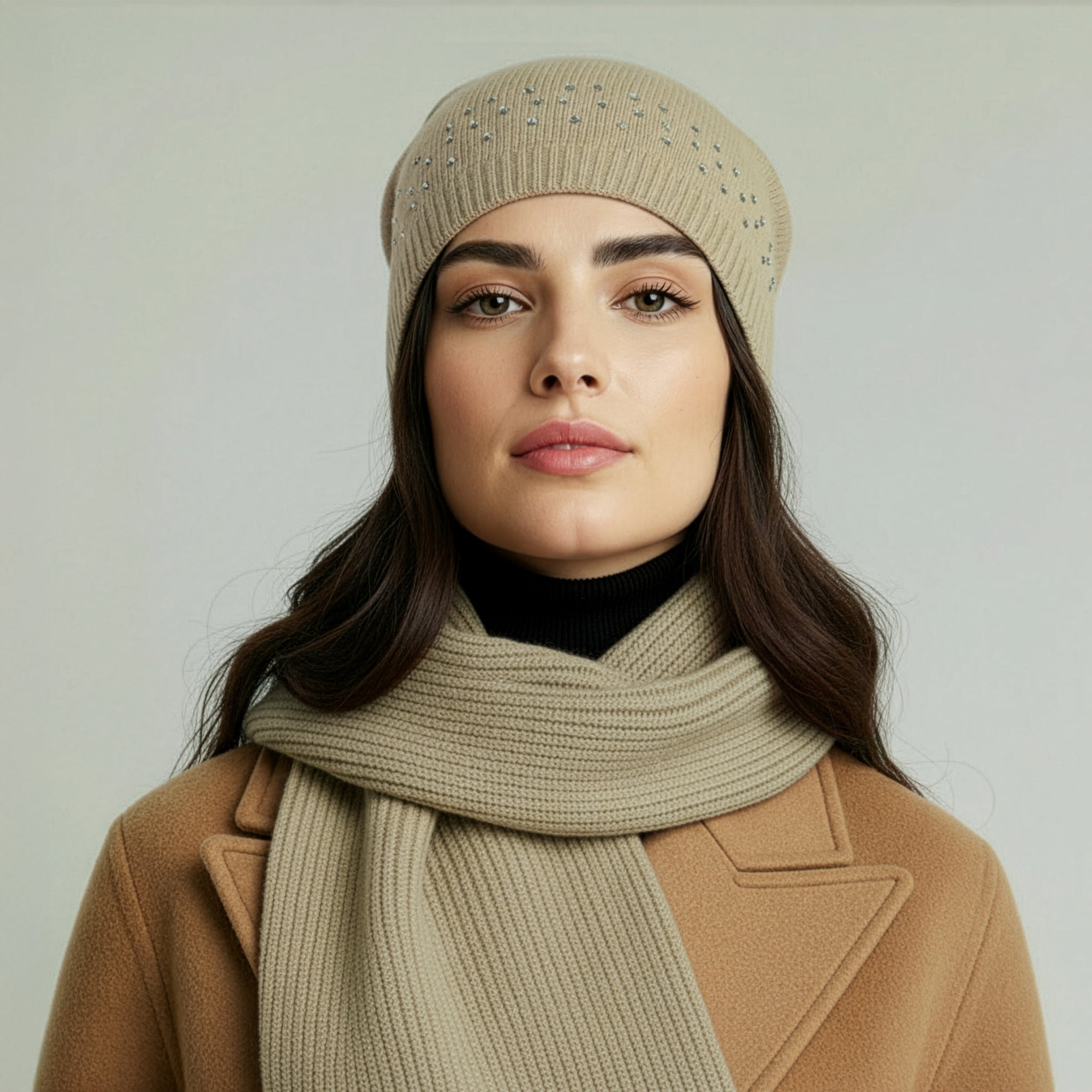 SLOUCHY HAT WITH CRYSTALS-0