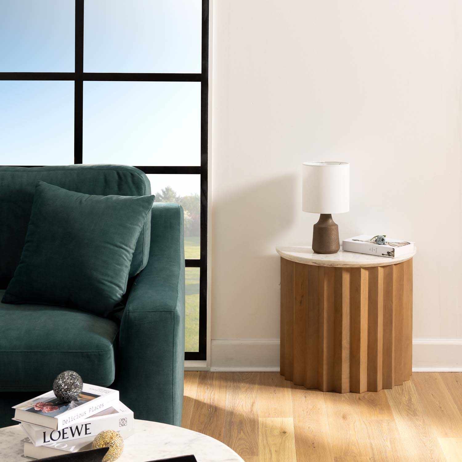 Kumlu Ribbed Ceramic White Table Lamp