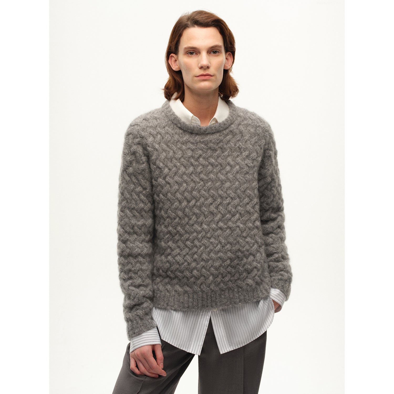 [FF×JW Collaboration Warm Exclusive] Classic Mohair Pullover Sweater with Textured Knit and Warmth-Enhancing Round Neck-2