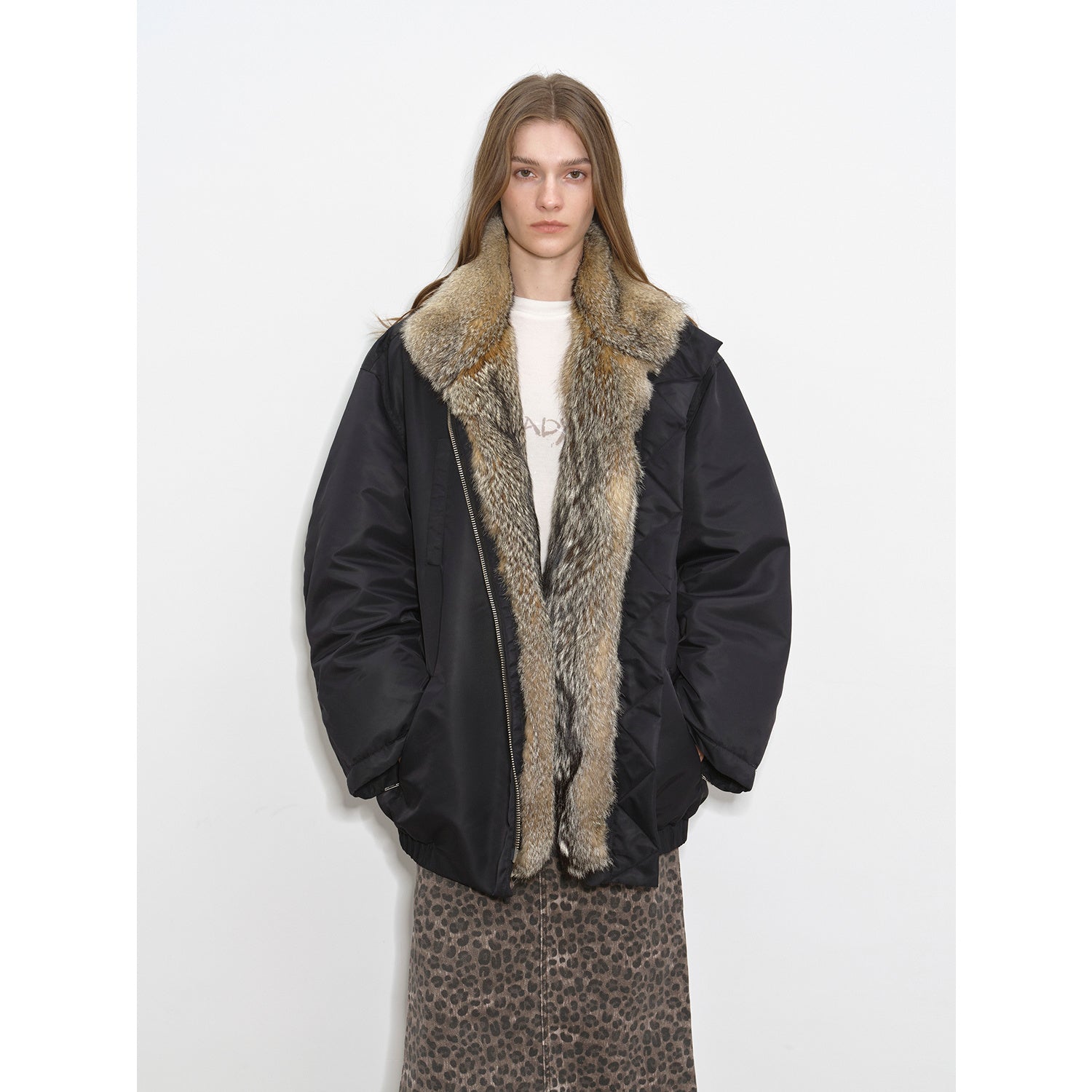 Fireladyfur Women's Warm Winter Down Jacket with a Fluffy Fox Fur Collar“Travel Notes”-6