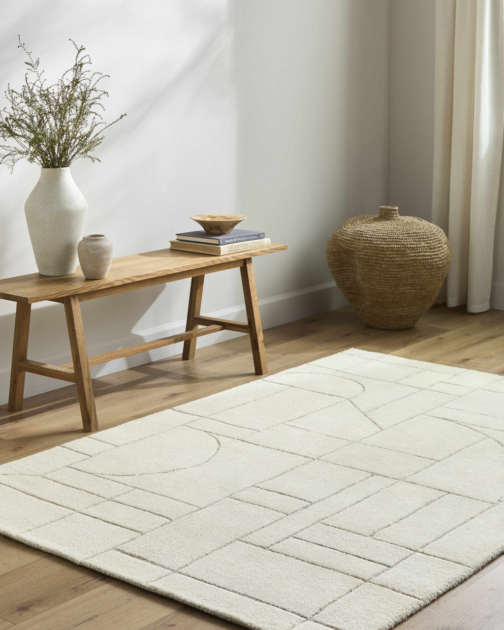 Fusao Off White Area Rug