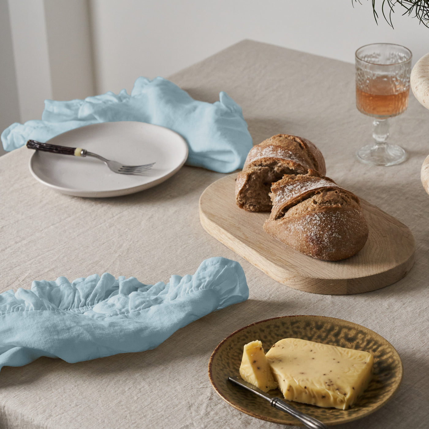 100% Linen Napkin Set Frill-3