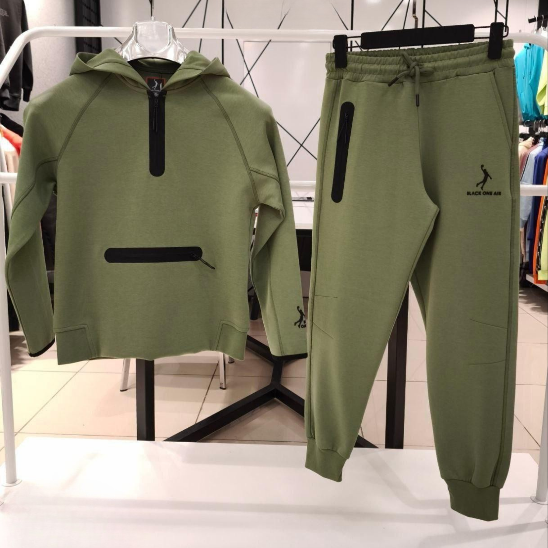 Pullover Unisex Jogger Set-4