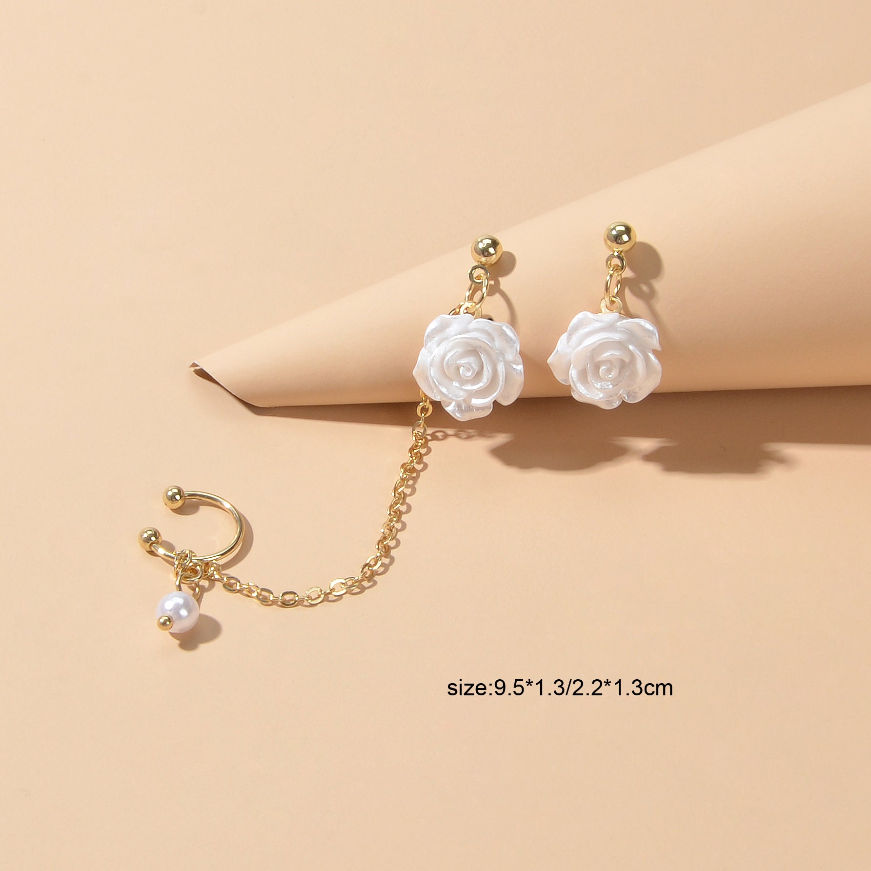 Cartilage Jewelry Pearl White Flower Ear Cuff Stud Cartilage Asymmetric Earrings-4