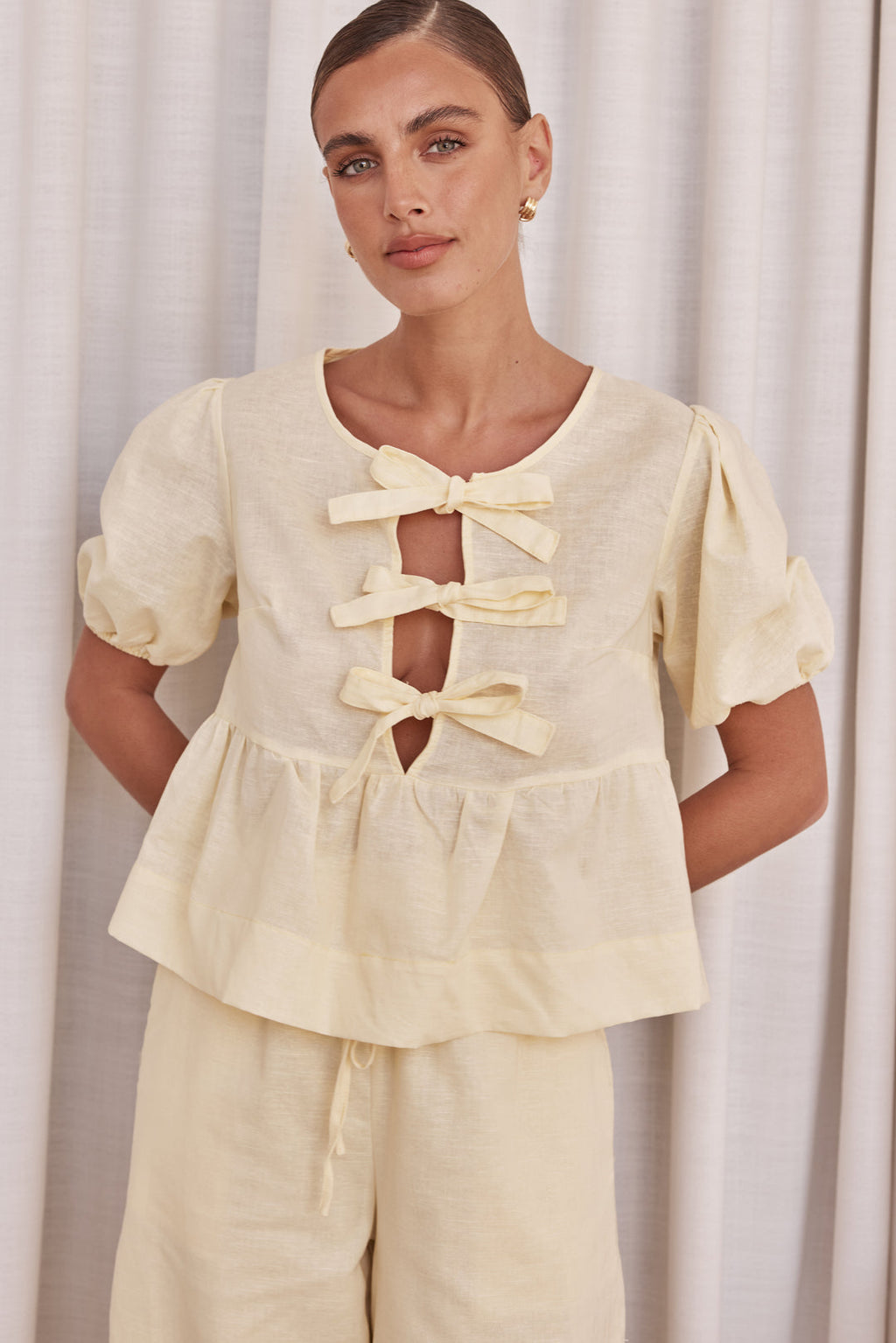 Butter Yellow Linen Bow Tie Front Top – Puff Sleeve Peplum Blouse-0